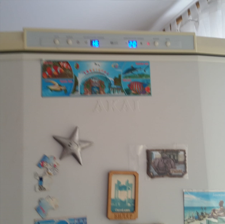 Холодильник Akai
